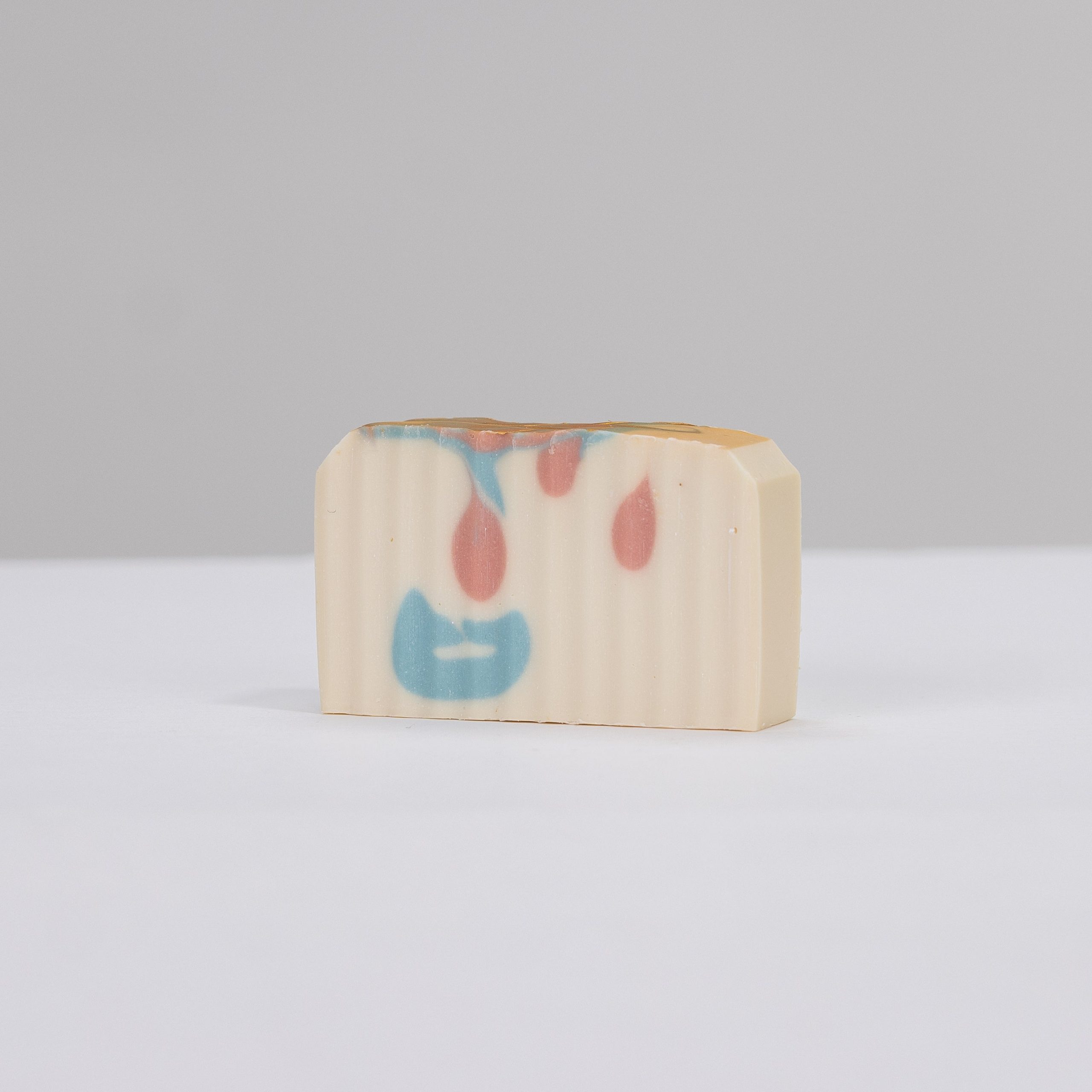 Sunkissed Getaway Shea Butter Soap - Image 6
